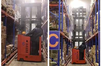 Aplicação de empilhadeira torre Forkvance em armazenamento refrigerado