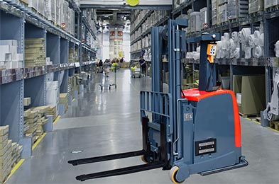 A Forkvance fornece um serviço completo de carroceria de empilhadeira AGV